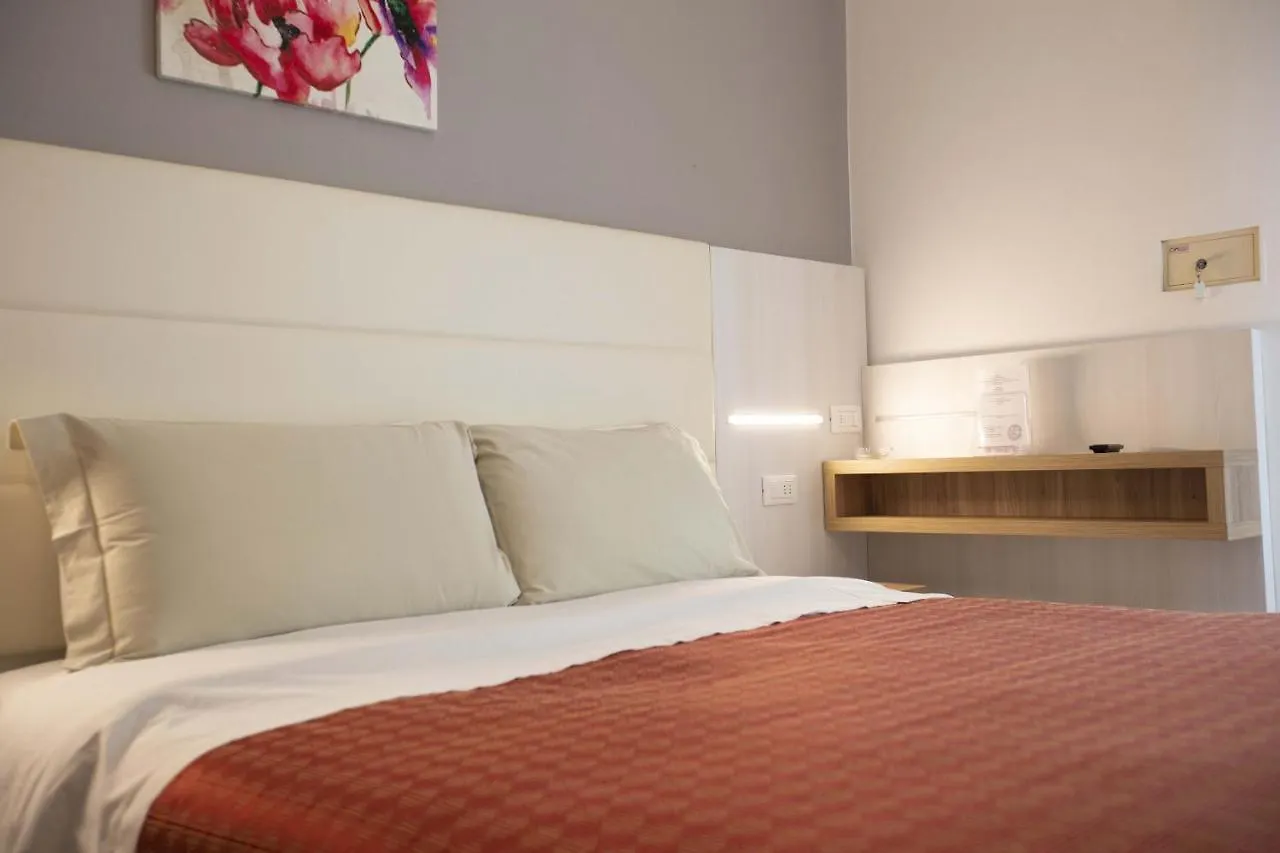 Hotel Explorer Cervia 3*,  Italia